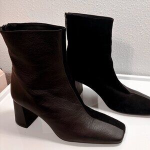 Intentionally Blank black boots